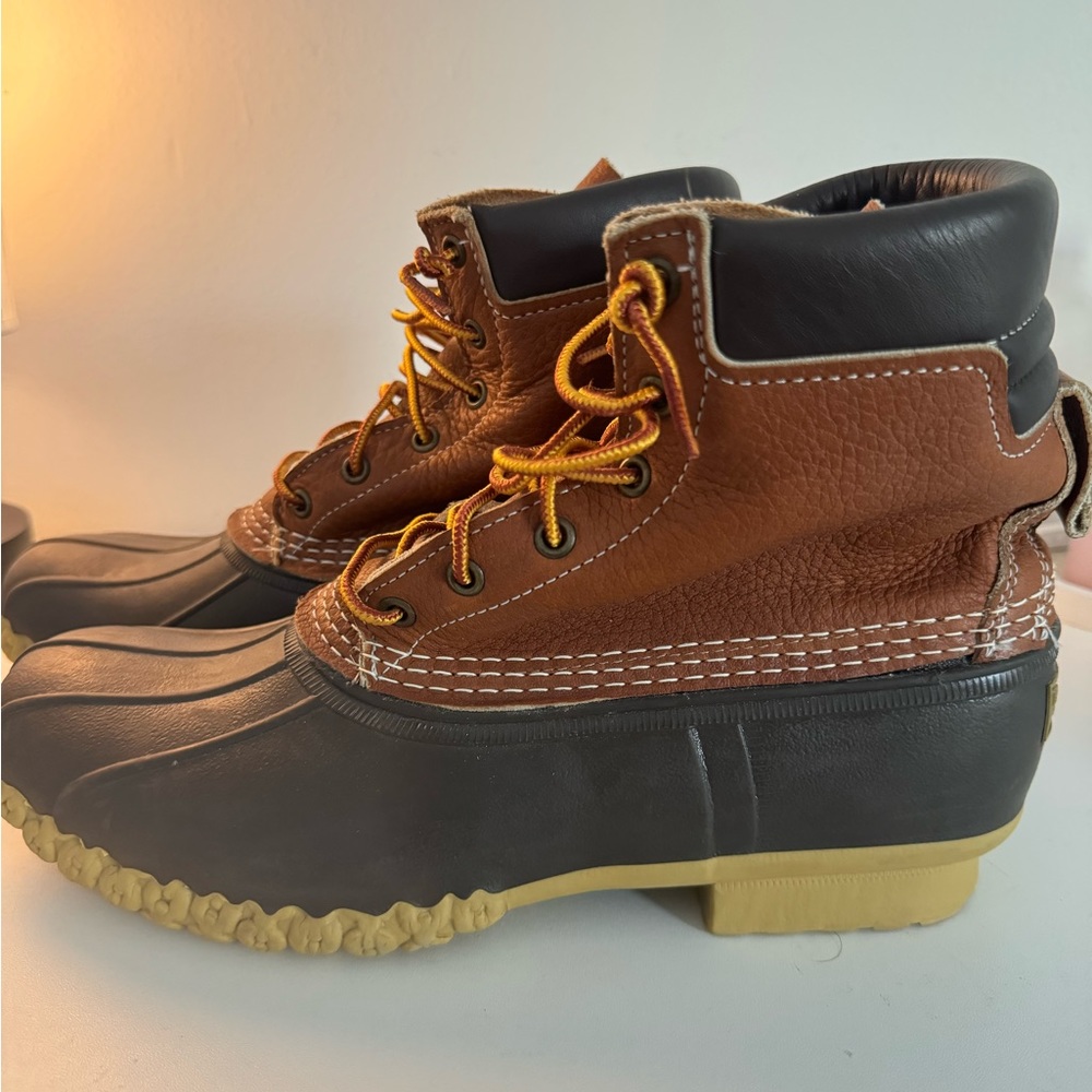L.L Bean Boots. Worn but good condition. Size 10. Message me for more questions!
